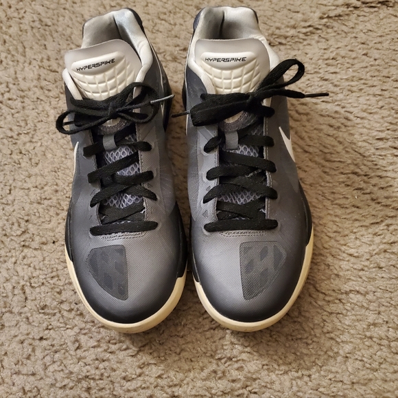 Ladies Tennis Shoes - Picture 1 of 7